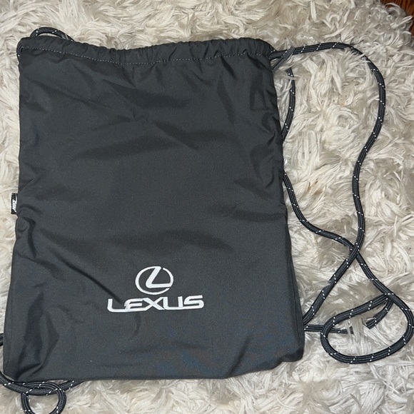 NIKE FOOTJOY GOLF SET WOMENS SIZE MEDIUM - BAG- SKIRT-JACKET- SHIRT - Picture 3 of 10